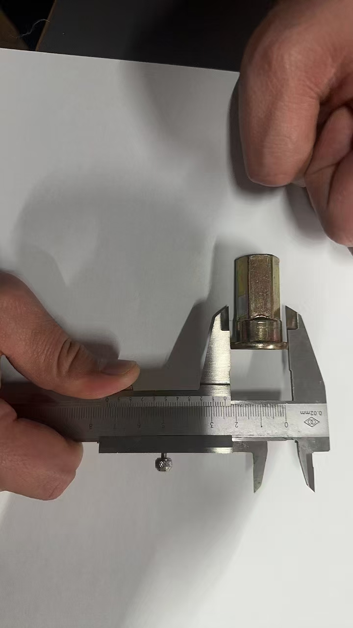 求购以下产品，三段式螺母，12的1/2扣（第 2 张）