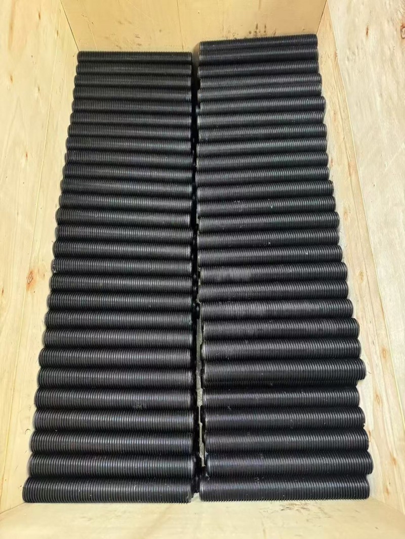 42×300全螺纹     35crmo，
处理一批，有需要联系（第 1 张）