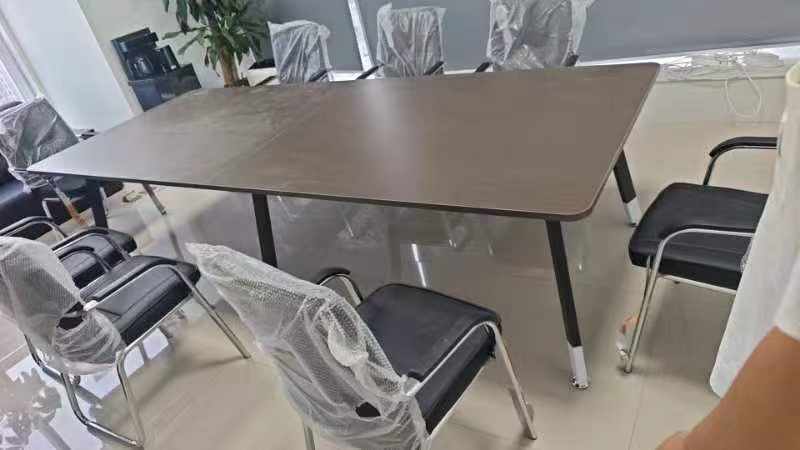 利金办公专业定做校具，办公家具，一个也是批发价格…可来样定做
另赔钱处理一批办（第 3 张）