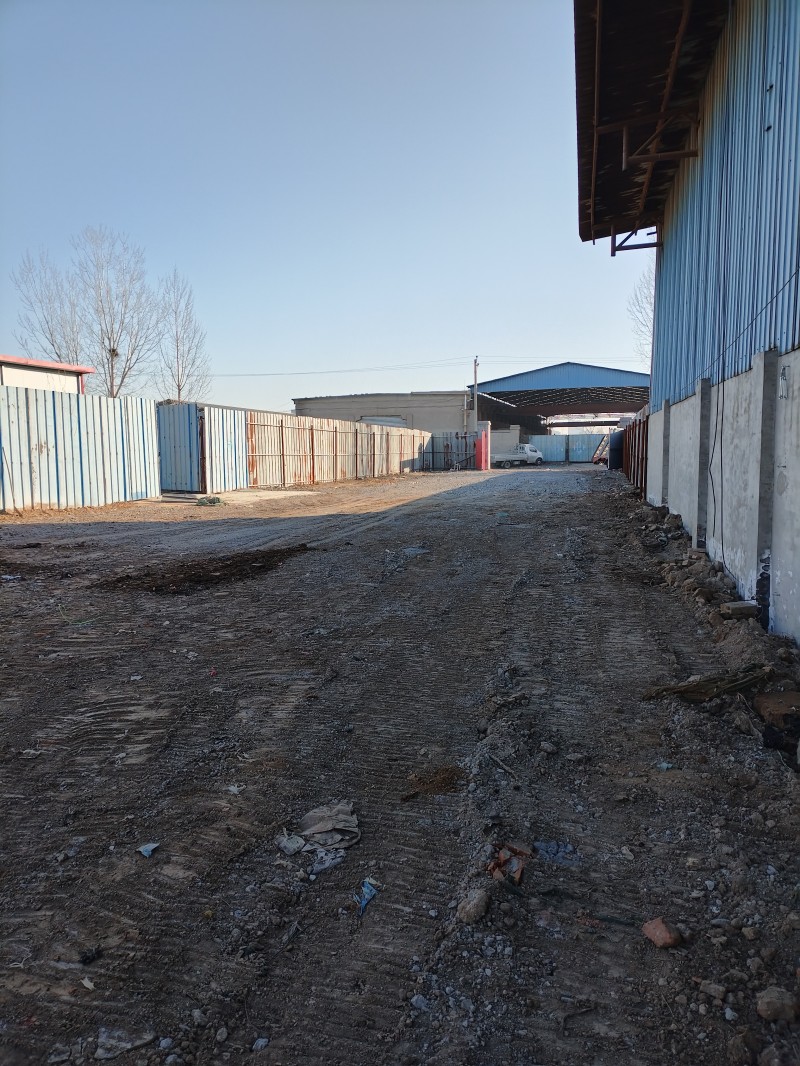 给您一个做生意发大财的宝地：
全新框架厂房出租，透气通风、采光好
位于永年临（第 1 张）