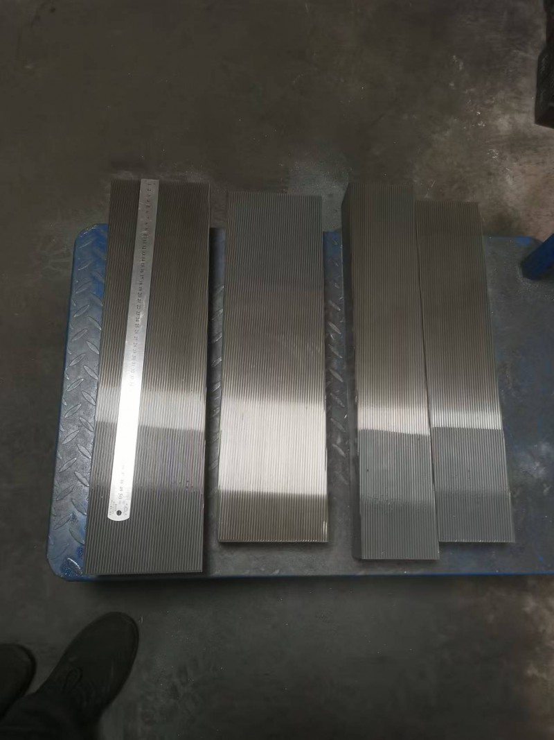 翻新搓丝板类.
M6-36
板长M110-700
板高M20-300
都（第 1 张）