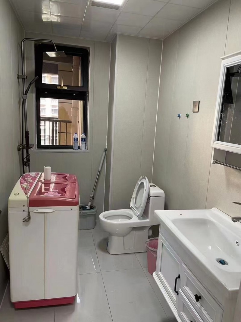 万浩凤凰台出租，家具家电、水电气齐全，随时看房拎包入住，小区环境优美，交通便利，（第 8 张）