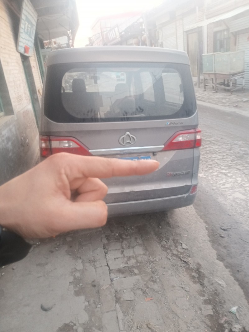 新长安之星跑了8万多，刚审的车，保险到2025.4月，一直在开，来了直接开走，4（第 2 张）