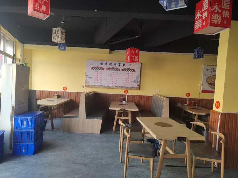 火锅店转让，可零卖，设备都是九成新。（第 1 张）