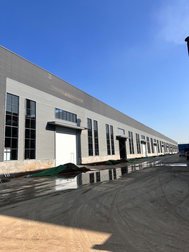 招租
邯郸市盈金紧固件制造有限公司，总占地200余亩现有部分厂房对外出租，本公（第 3 张）