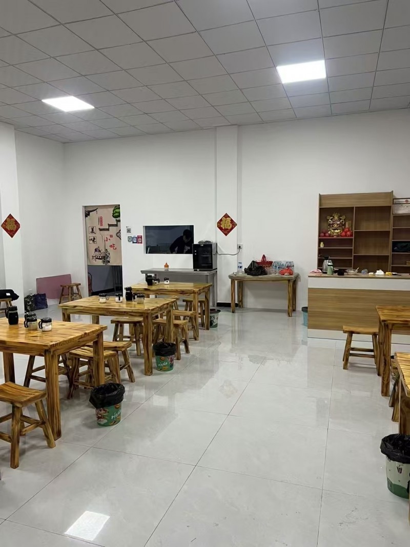 转让正在营业的小吃店接手即可盈利客源不错位置不错有想法的随时可以过来视察家庭因素（第 4 张）