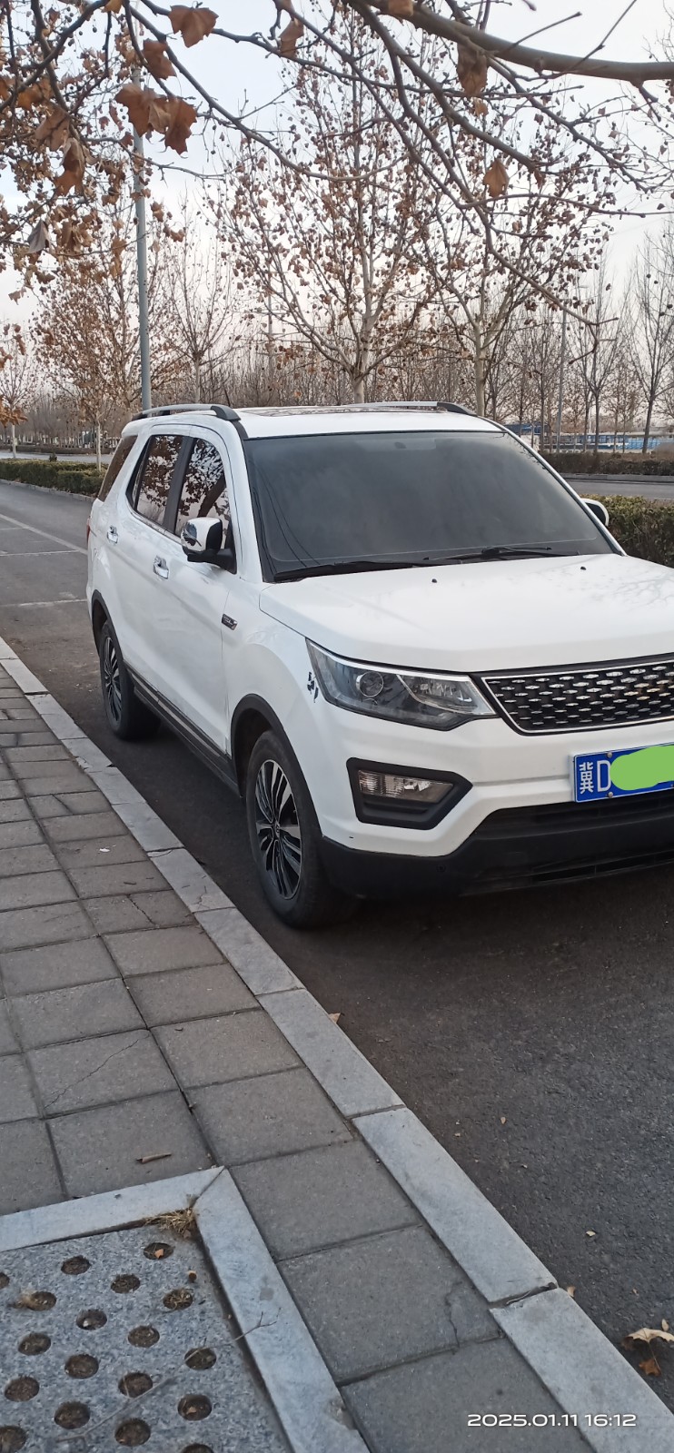 出售2017年长安CX70，7座儿商务车，1.5排量，无钥匙进入，一键启动，带天（第 2 张）