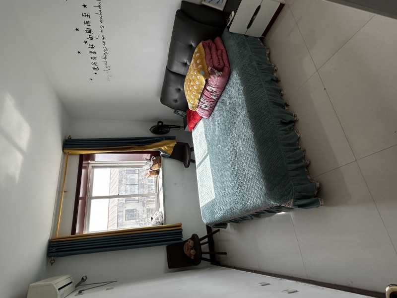 出售南沿村田园小区房屋一套，带储物间一部分家具家电，可直接拎包入住，可过户，三室（第 2 张）