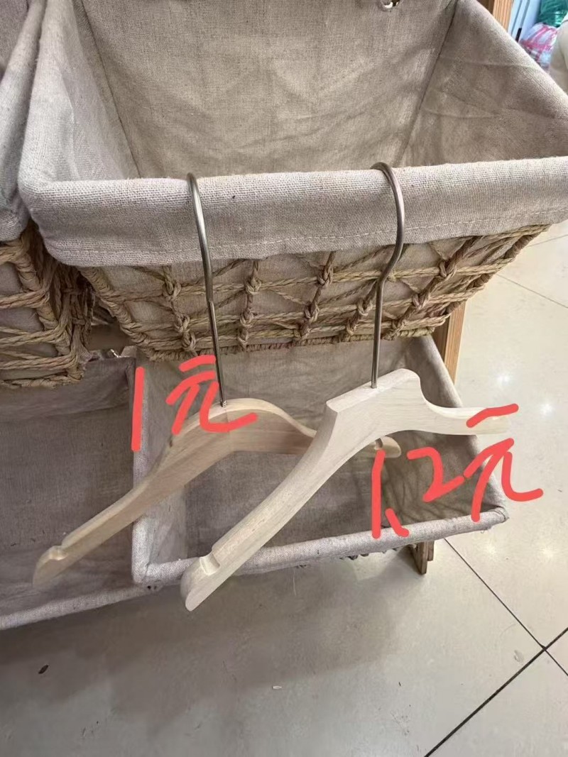 承蒙新老顾客喜爱，因个人原因，转让百货大楼奶油童装店铺，新装修，固定客源，
接（第 5 张）