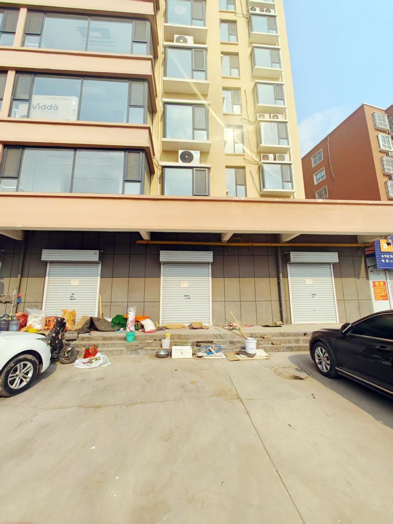 商铺出租，紧临大型社区，地理位置优越，地址：永年区海固佳苑(洺州大道北)（第 1 张）