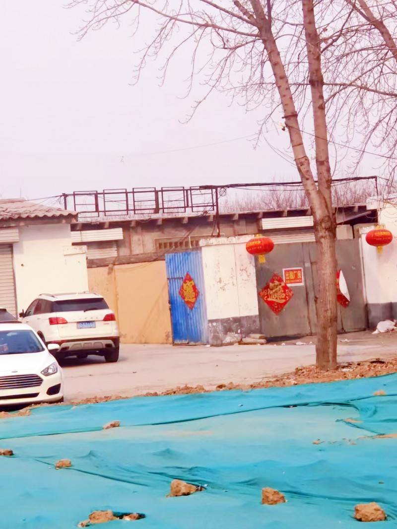 厂房出租，有意者电话联系。地址：永年区蓝程装饰材料批发北50米洺李线北（第 1 张）