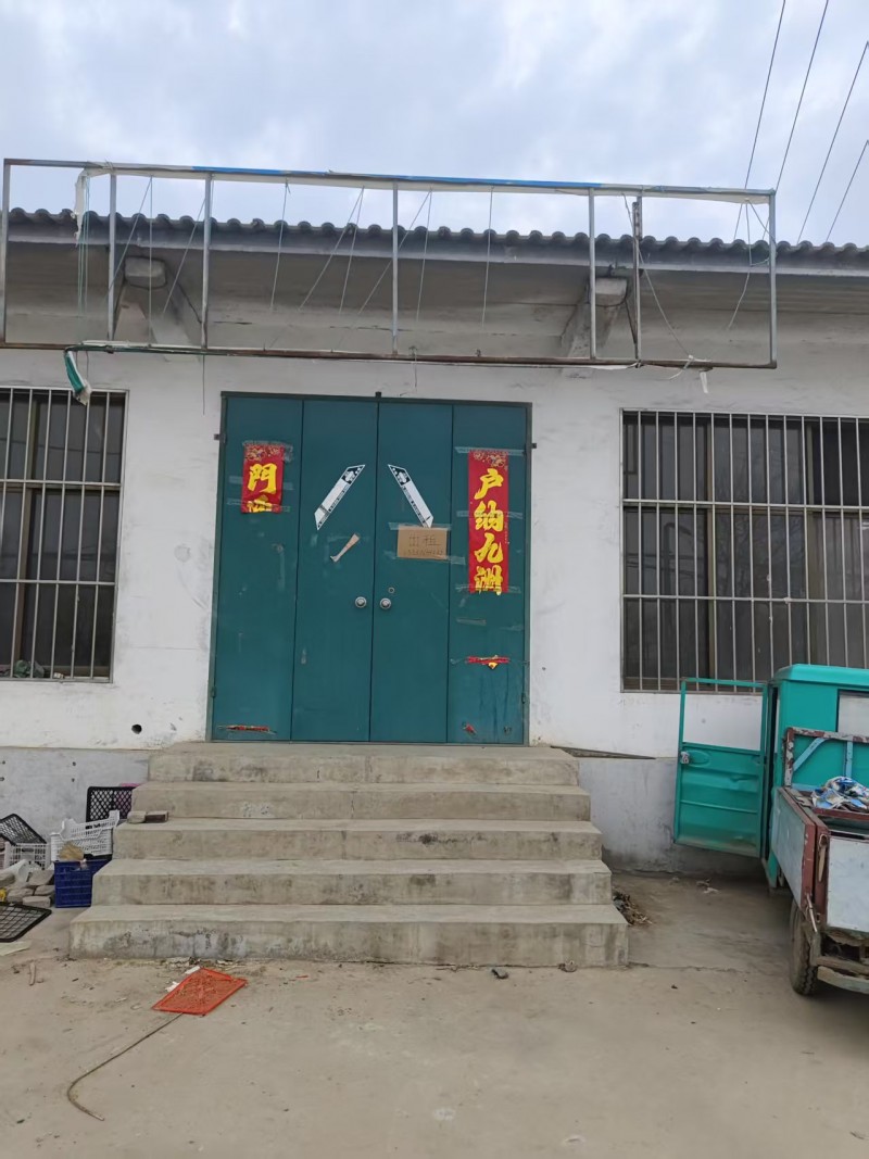 旺铺出租，租金面议，地址：永年区振彬农资校园路（第 1 张）