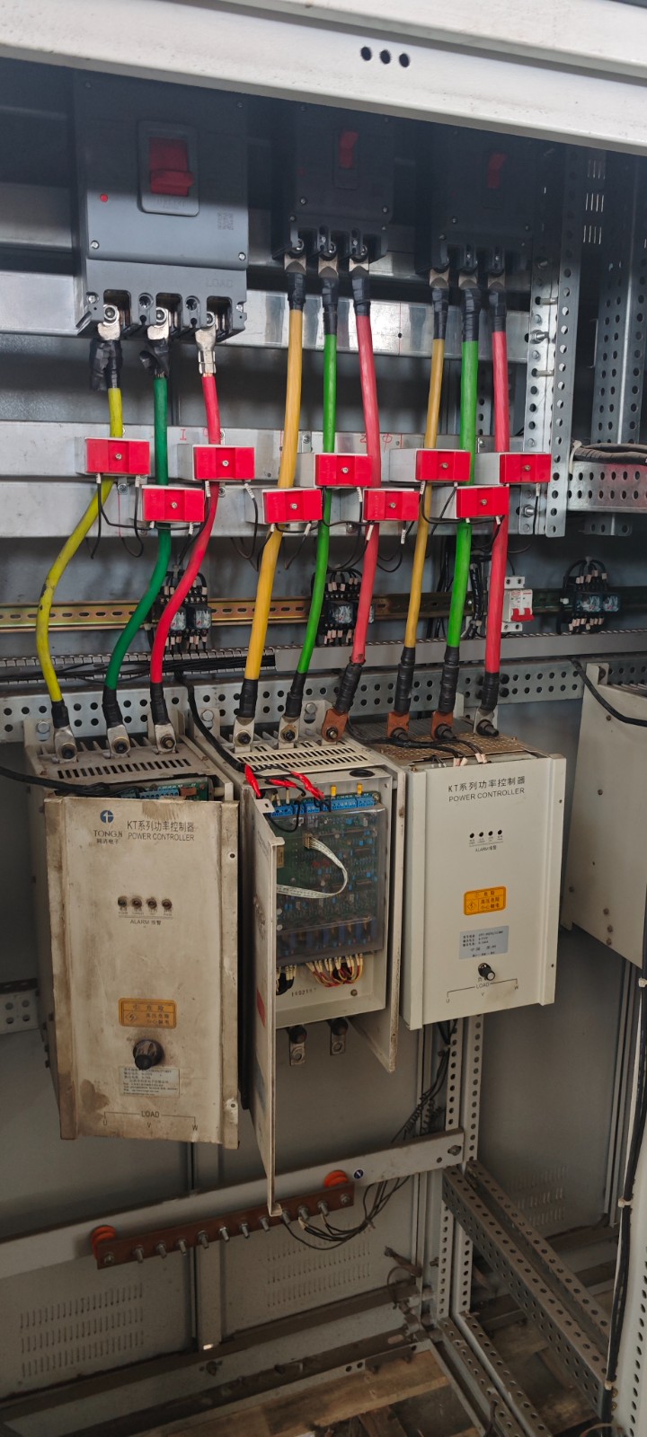 鑫沙河电工电路，专业处理电路问题，维修、排故、电路改造、漏电、解决变压器电容补偿（第 1 张）