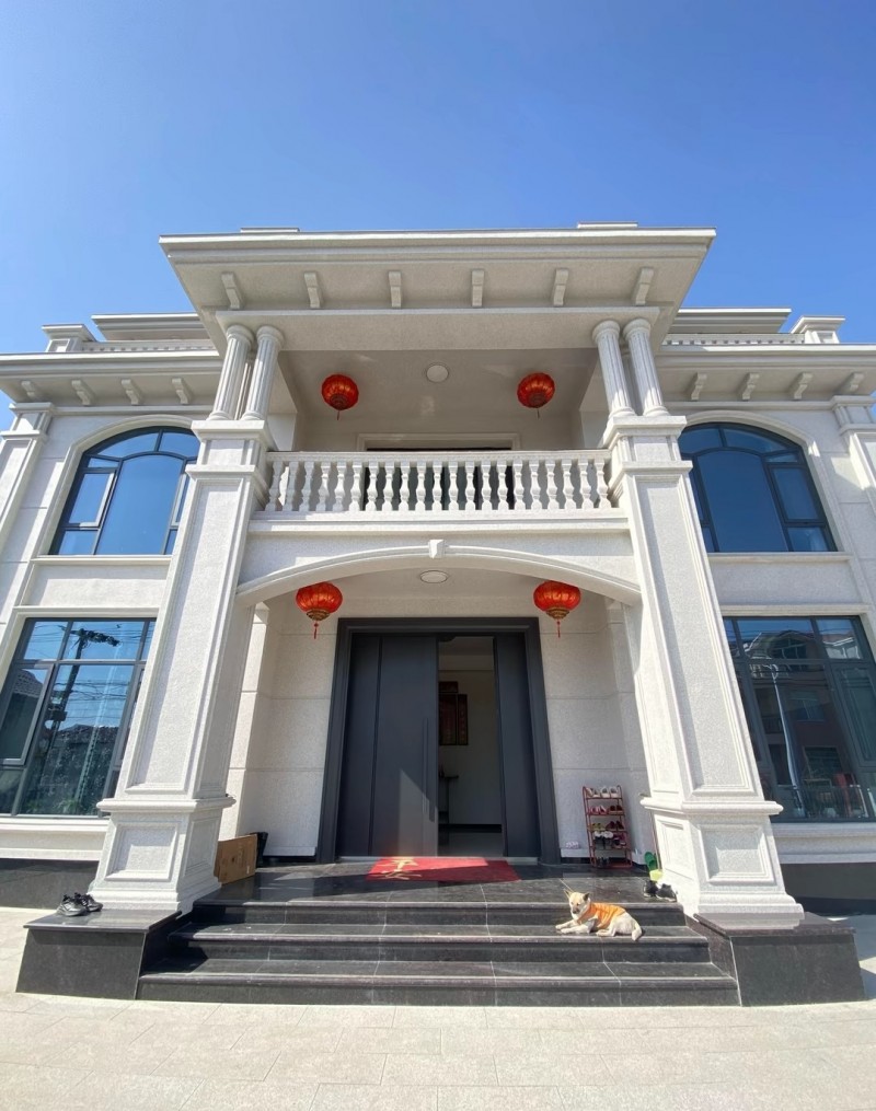 邯郸煌辉建筑专业建别墅
600来块钱大包全浇筑建别墅，包工包料包设计，我公司主（第 1 张）