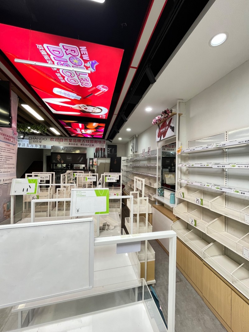 房东出租永年县医院旁临街旺铺门市，同时出售！紧邻鑫欣家园小区主入口和县医院，日均（第 5 张）