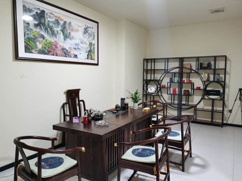 想来沙河开展网销公司业务的看过来，贸易街核心商圈，好招人，地下有停车场，电梯直达（第 2 张）
