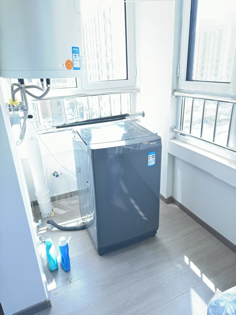 出租:紫东苑新小区月租1000拎包入住（第 3 张）