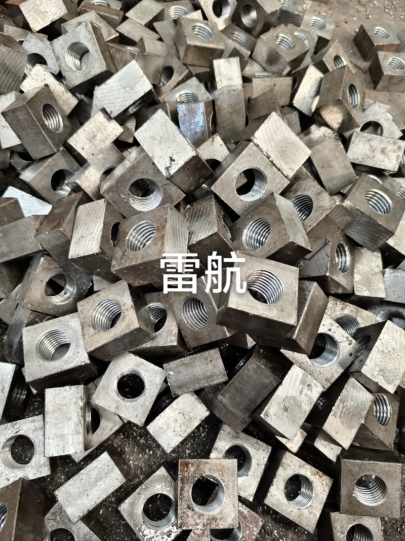 本厂有多台数控车床，立钻，锯床，攻丝机，有需要锯料，钻孔（最大32.5孔），攻丝（第 2 张）