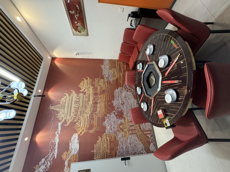 新天骏步行街  临街门市出租  人流量客观  附近小区多  有意向联系（第 2 张）