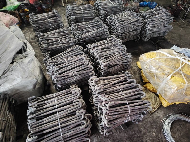 本厂生产加工单头丝，双头丝，地脚丝，全扣丝，U型丝，瓦勾丝，光伏拉条各种异型勾件（第 2 张）