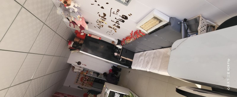 转让经营中的花店 广源街中原市场北门对面地理位置优越面积25平 接手就能干 可空（第 4 张）