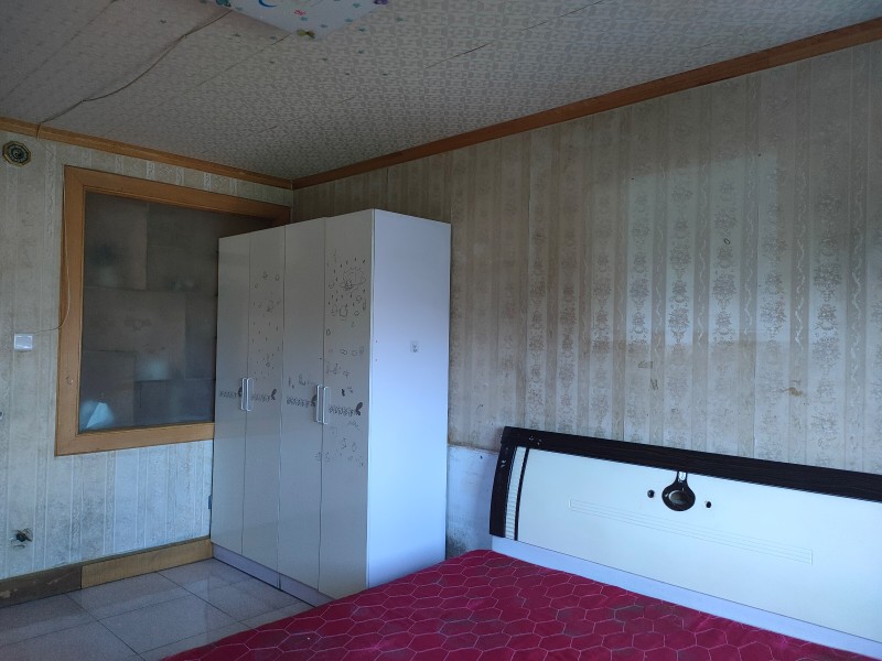 二实附近，三室两厅一卫，位于新洺路与名园街交叉口，拎包入住（第 5 张）