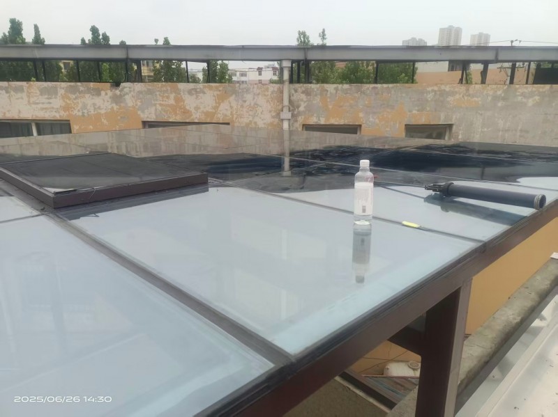 专业做玻璃幕墙，阳光房，封院墙顶（第 4 张）