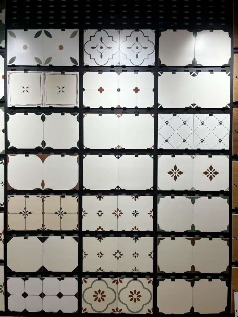 瓷砖///卫浴
80×80瓷砖10元
75×150瓷砖20元
30×30地（第 6 张）