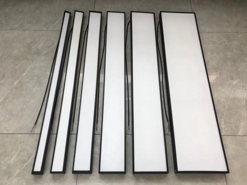 专业从事销售安装灯具
浴霸凉霸线条灯开关教室灯办公灯医院厂房平板灯各种室外灯太（第 3 张）