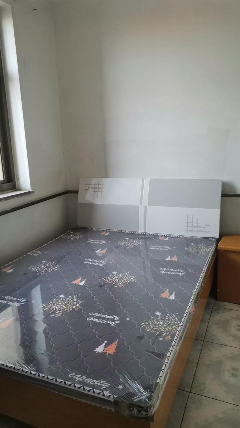 出租：二实附近学区房，城建小区西单元402，步行梯4楼，共5层，面积100平方，（第 2 张）