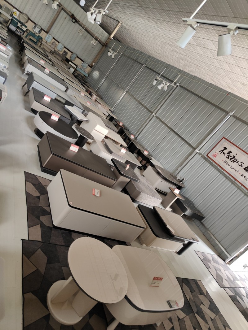 各种茶几电视柜餐桌等家具特价处理，地址在导航永年永兴家具批发（第 8 张）