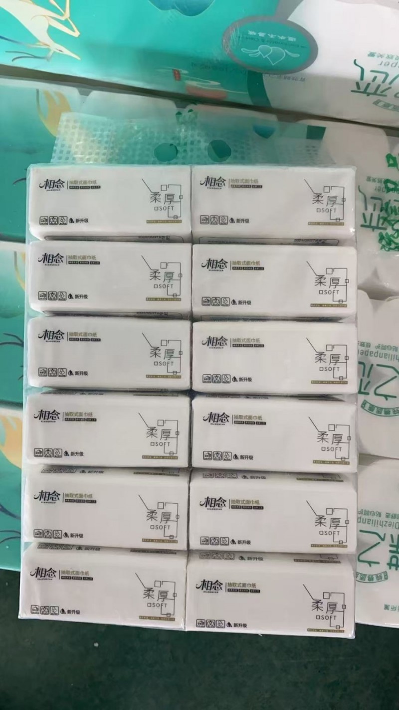 荷花璇晔抽纸
135×175规格 . 每包420张
每提10包装 . 10一（第 4 张）