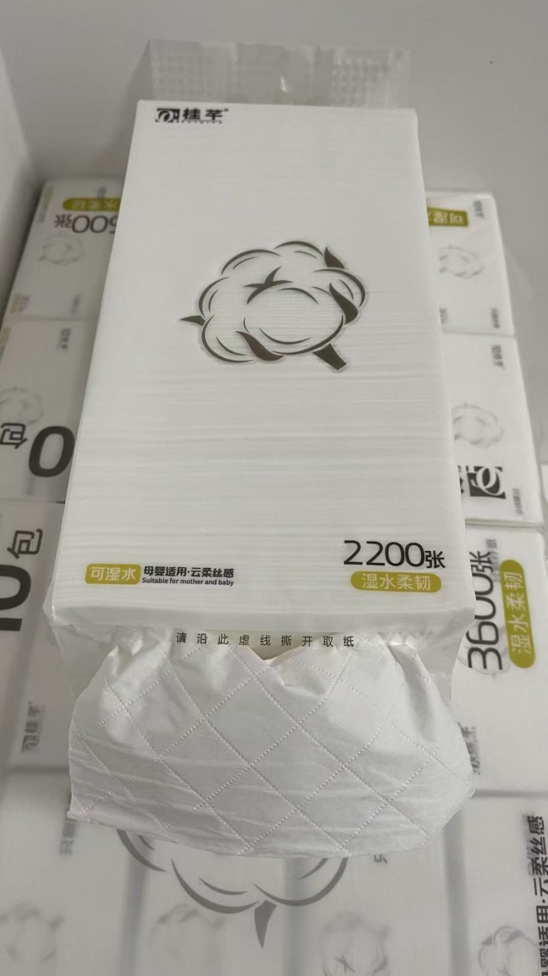 荷花璇晔抽纸
135×175规格 . 每包420张
每提10包装 . 10一（第 2 张）