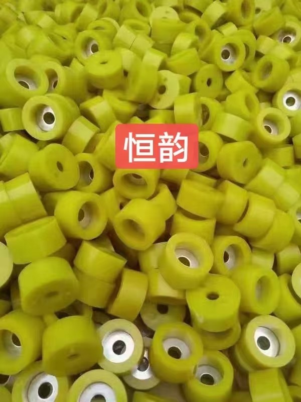现货直销，瓦勾丝，勾头丝，配套胶垫，螺母，加大平垫，聚氨酯垫
10/80－15（第 5 张）