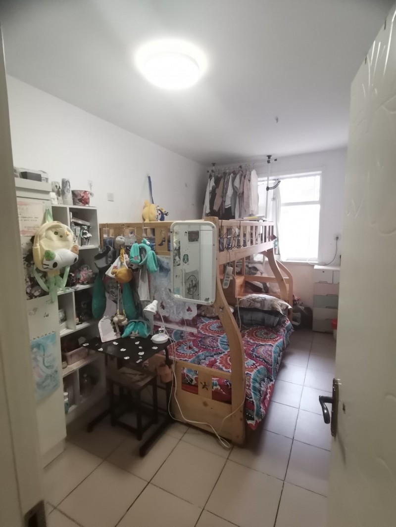 自家房子出租：一实学校附近，三室两厅一卫，家具家电齐全，拎包入住，临近学校医院天（第 8 张）