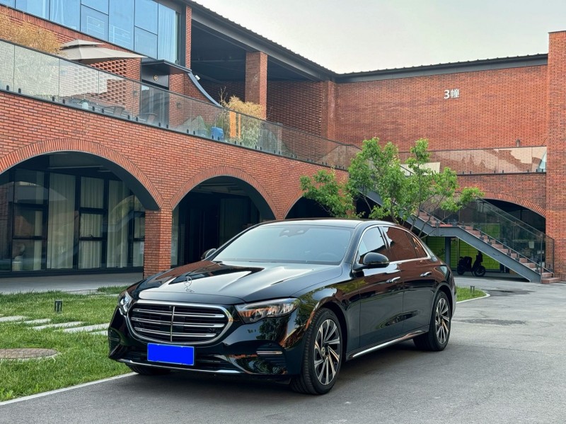 邯郸江南豪车租赁
专业自驾旅游、企业用车、商务接待、以租代购、私人订制、高端婚（第 4 张）