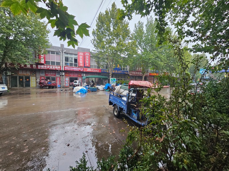 因公司业务扩展现整体转让两层两间门市150平，两个独立卫生间，带厨房，储物间，精（第 5 张）