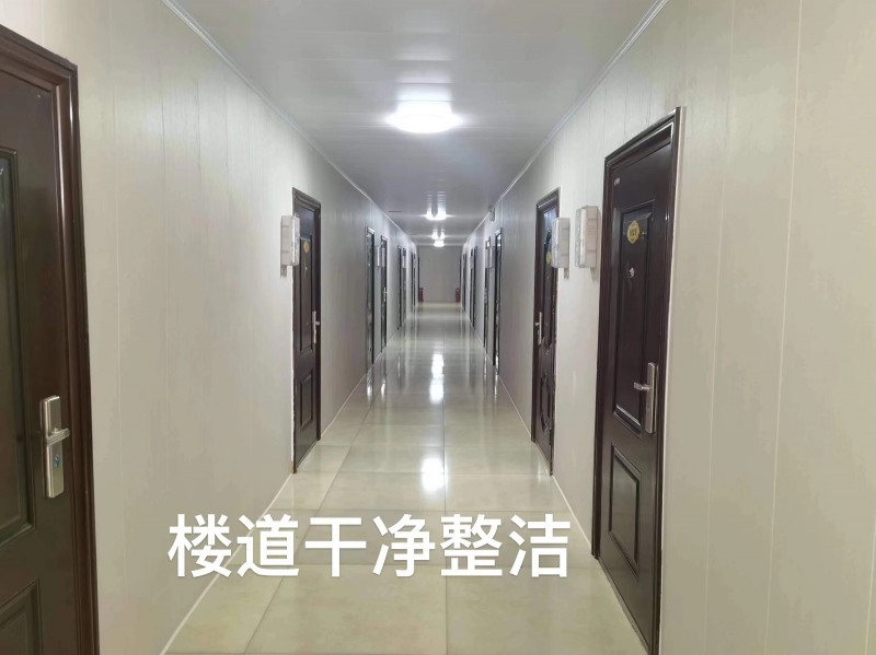 永年区东召庄乾呈公寓
公寓房单间出租独卫，进出有门禁卡，一楼自动售货机，二楼共（第 2 张）