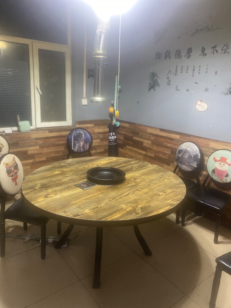 转让营业中餐饮店，临街纯一层，周边居民区，快递圆，旺铺老客户多，因去外地发展，现（第 3 张）