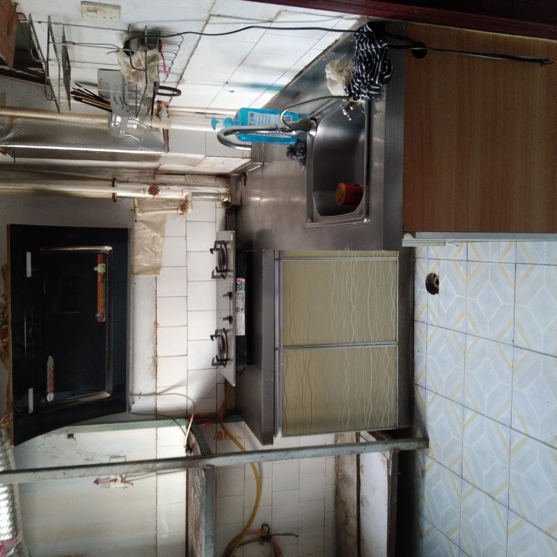 出租住房所在小区：名关二实附近职教村职教村二号楼单院楼四楼，有简单家具，壁挂炉取（第 1 张）