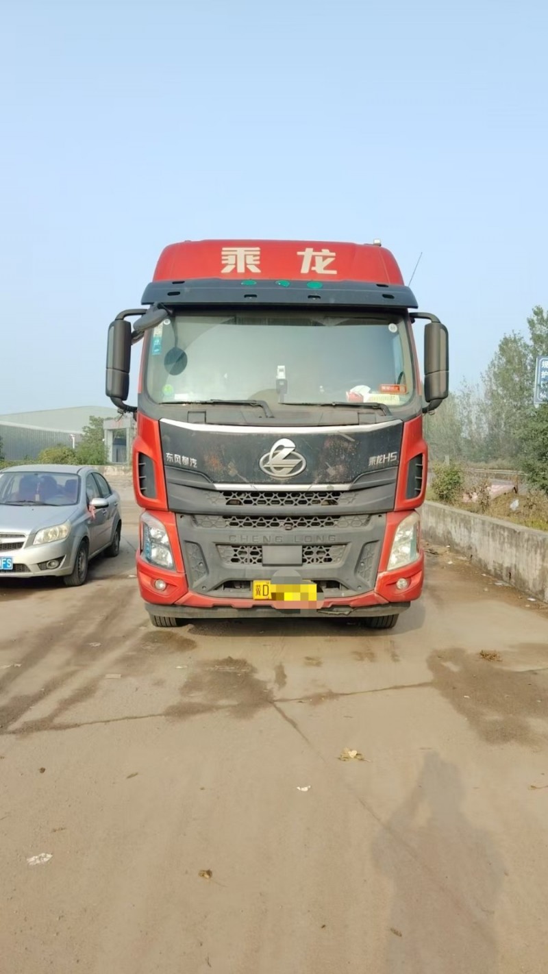 出售22年3月份国六油车乘龙H5，牵引车，430马力潍柴法士特，大保险同步，（不（第 1 张）