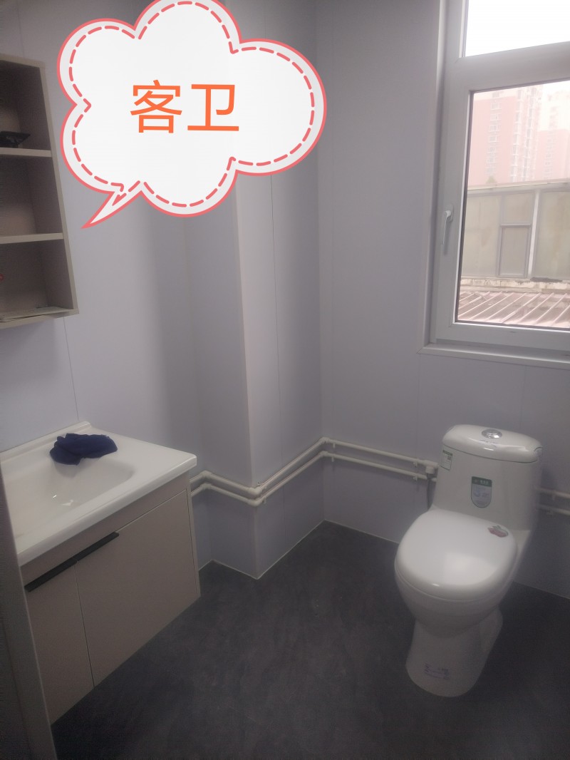 本人在理想城有125平单元楼，首次对外出租，三室两厅两卫，家电齐全，拎包入住，同（第 5 张）