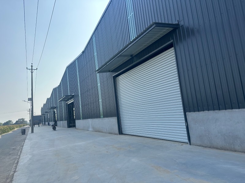 招租，出租，现有新建钢结构厂房5000平，每间仓库1150平，行车，可整租，可分（第 1 张）