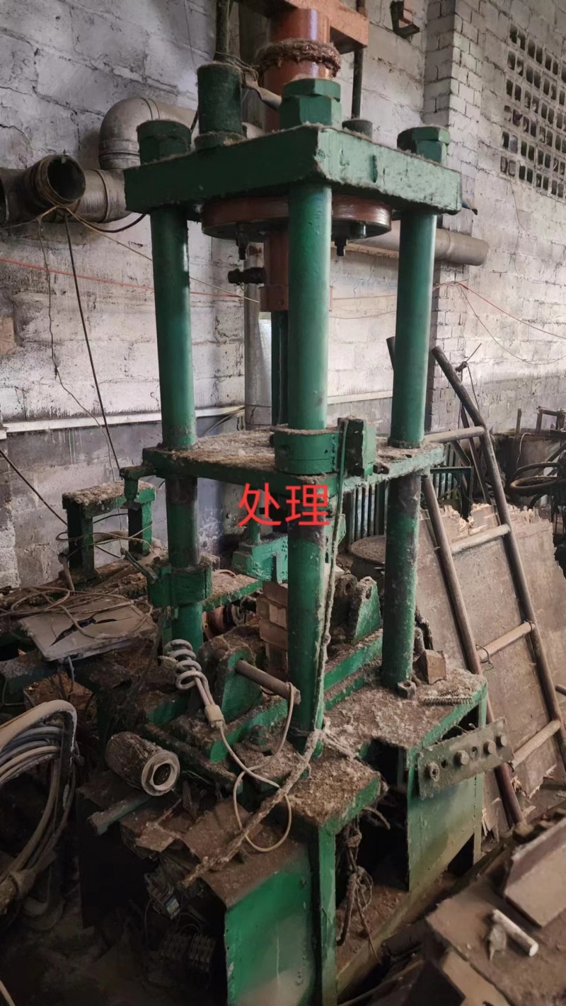 涂液搅拌机、四柱液压机、喷浆机、各种管片螺栓（第 2 张）