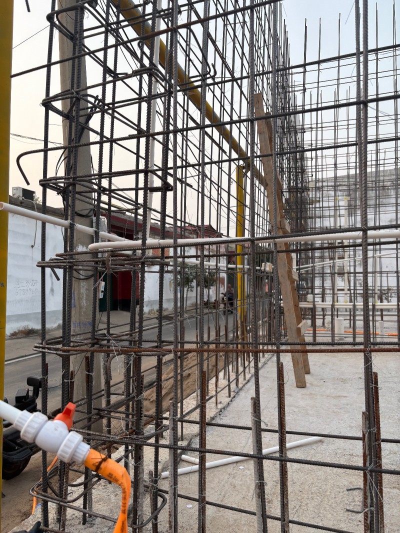 邯郸市筑耀建筑专业建别墅
包工包料包设计，我公司主营农村自建别墅。专业施工队，（第 4 张）