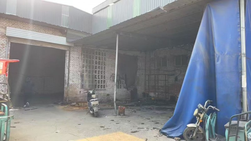 出租厂房，东洺阳村村南，武装部后面，紧邻大路，水电齐全，有环评手续，带住房《或办（第 1 张）