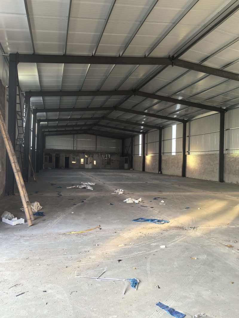 沙河市健康街东段路南有800平米车间，水电齐全有办公区，可做仓储生产加工。（第 1 张）