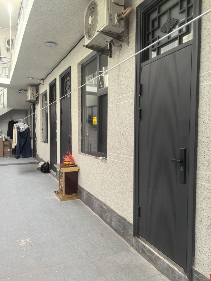 施庄新公寓多套出租，紧邻三实，单间都配空调，独立厨房（油烟机，电磁炉），独立卫生（第 6 张）