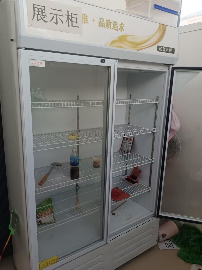 出售.展示架，冰柜，电子秤等超市物品，有意私聊（第 6 张）