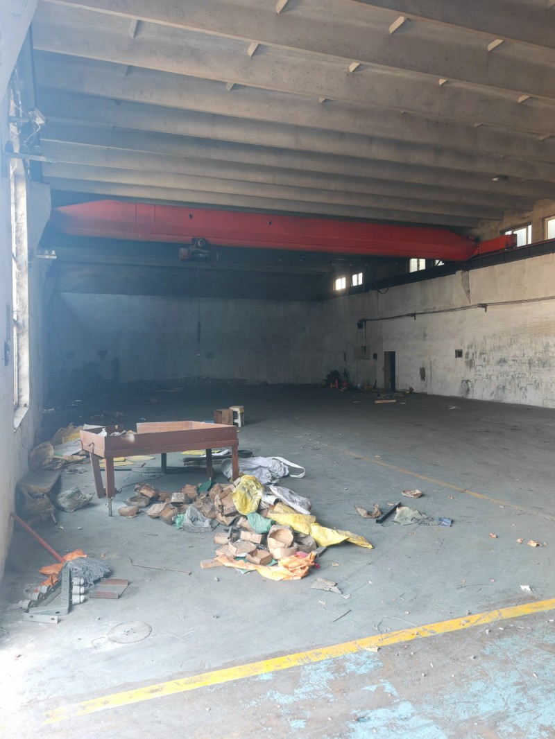 东洺阳村工业区占地五亩带行车可用于仓库拔料磕料机加工地理位置方便
非诚勿扰（第 2 张）